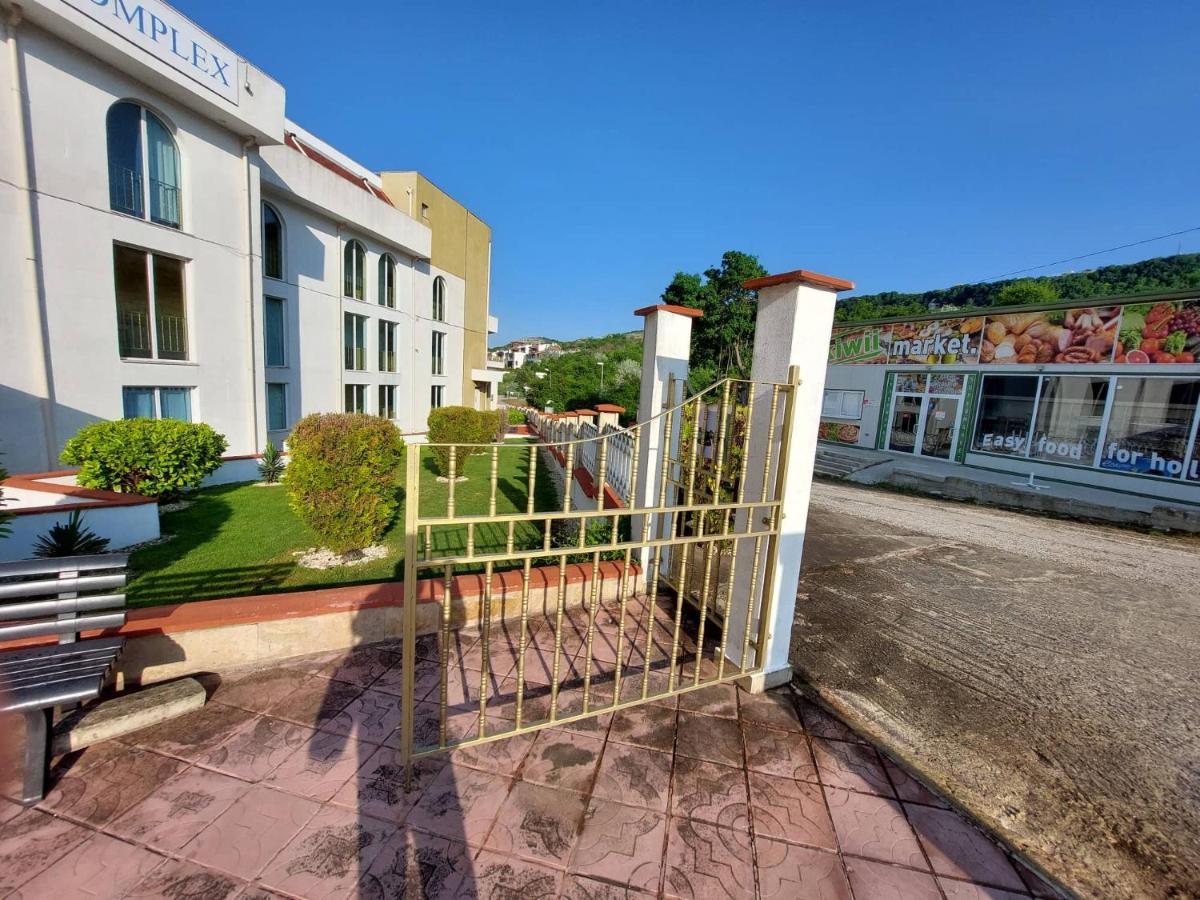 Apartment А13 In Sea Paradise Complex Kavarna Exterior photo
