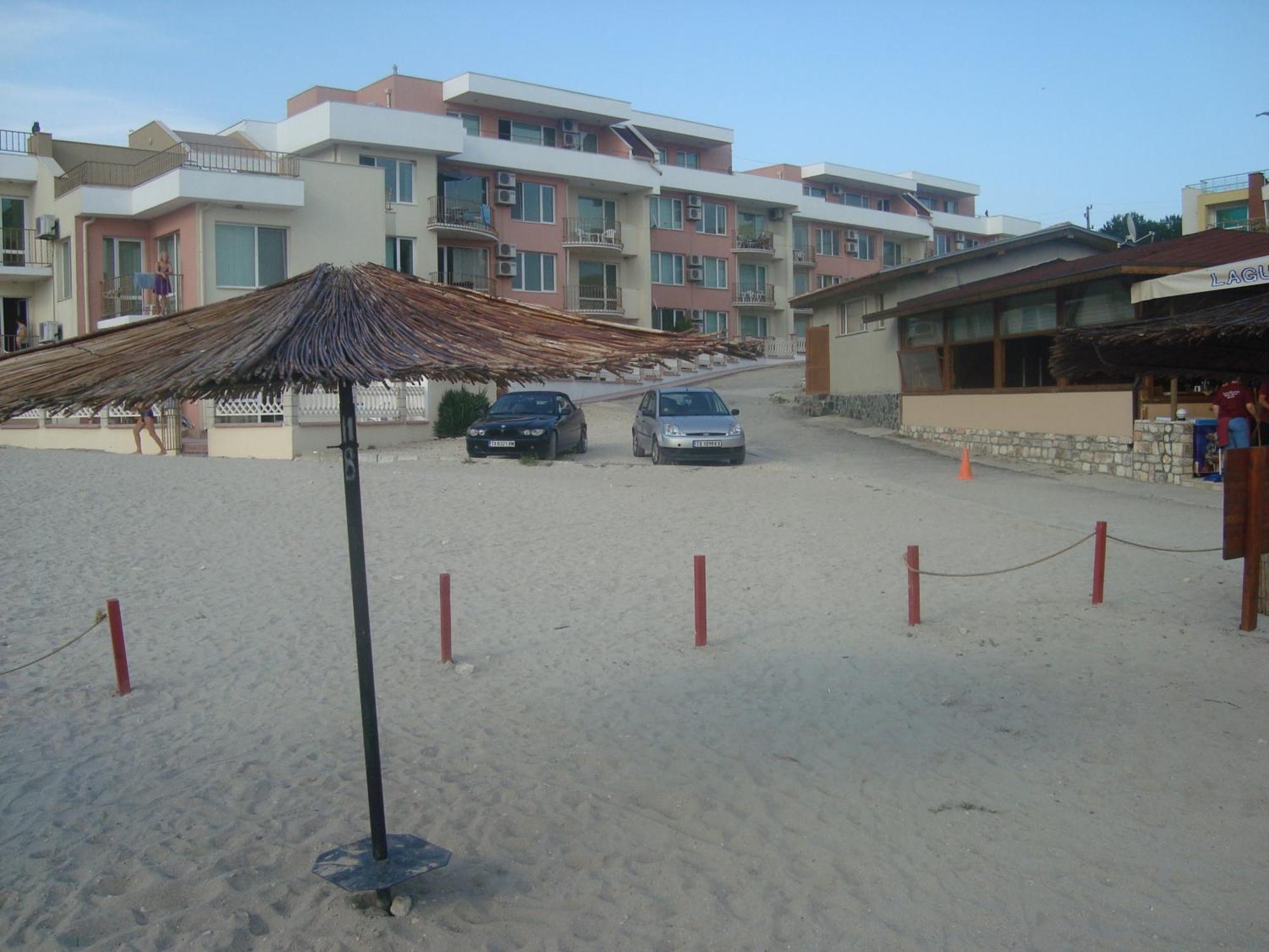 Apartment А13 In Sea Paradise Complex Kavarna Exterior photo